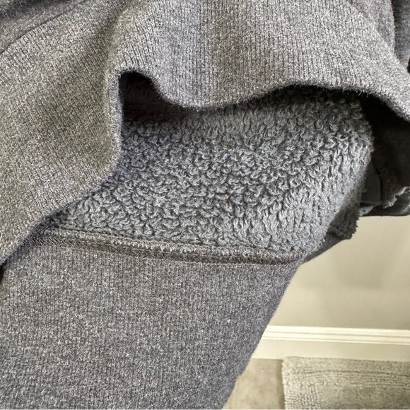 Zella Crewneck Pullover Sweatshirt - Picture 7 of 10